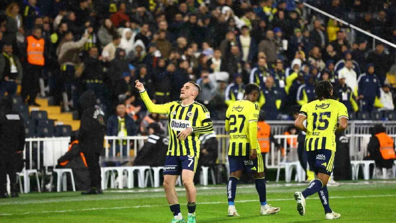 Fenerbahçe'de Aziz Yıldırım'dan 18 milyon euroluk yıldıza özel dokunuş: Tek maçta geceye damga vurdu, 1 gol 1 asist! 5
